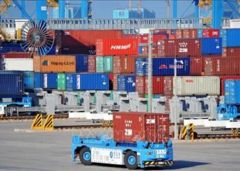 [Infographic] Bức tranh kinh tế vĩ mô 7 tháng đầu năm: IIP tăng 8,5%, xuất siêu hơn 14 tỷ USD